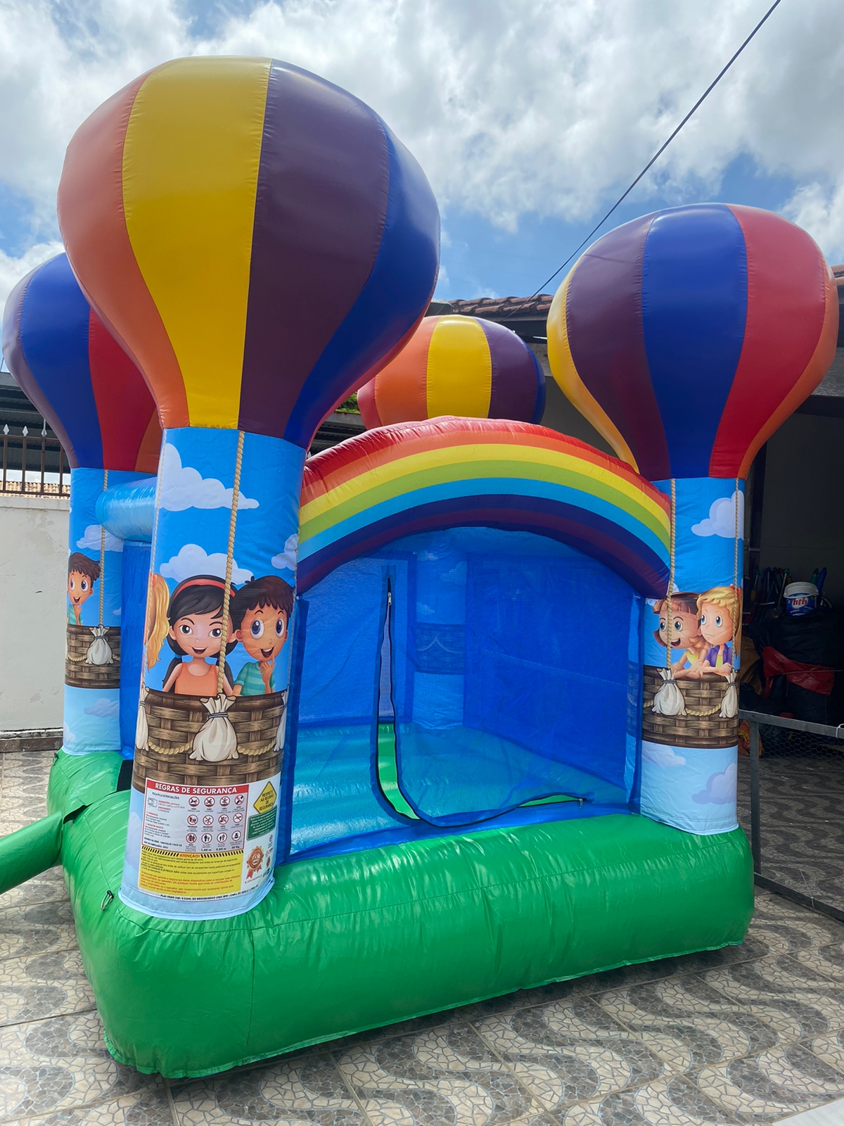 Pula Pula Balão Mágico
