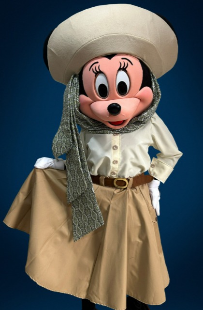 Minnie safari