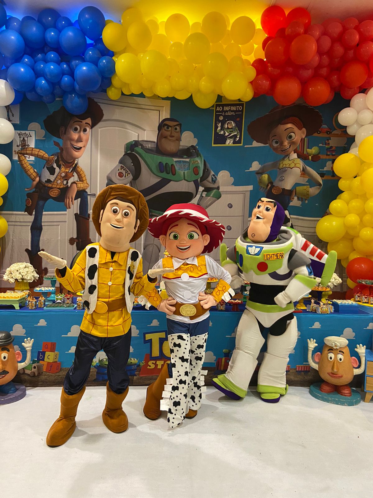 Wood, Buzz e Jessie
