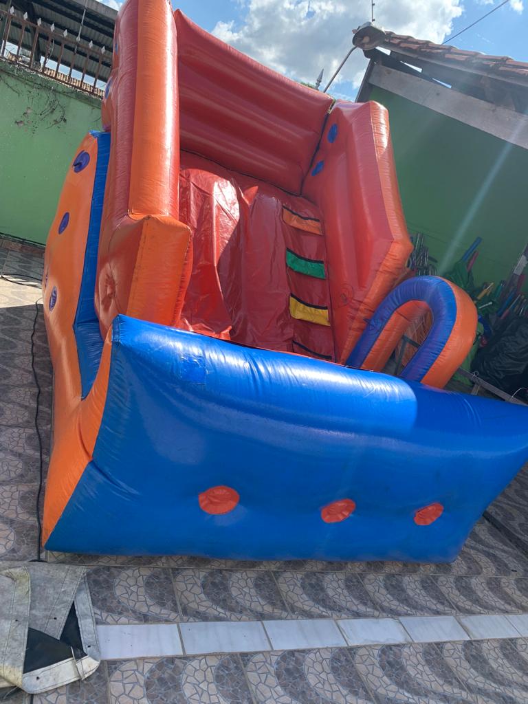 Mini Tobogã Inflável